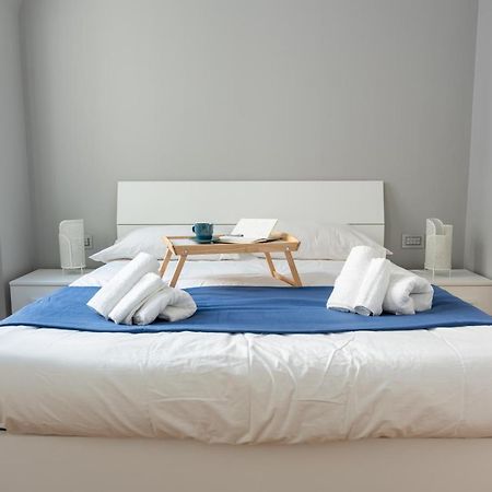 5 Min Duomo Luxury Home In Brera Design District ミラノ エクステリア 写真