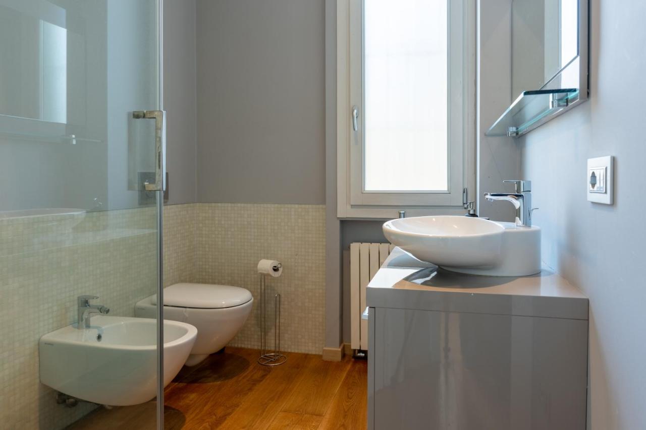 5 Min Duomo Luxury Home In Brera Design District ミラノ エクステリア 写真