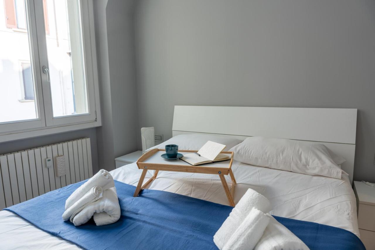 5 Min Duomo Luxury Home In Brera Design District ミラノ エクステリア 写真