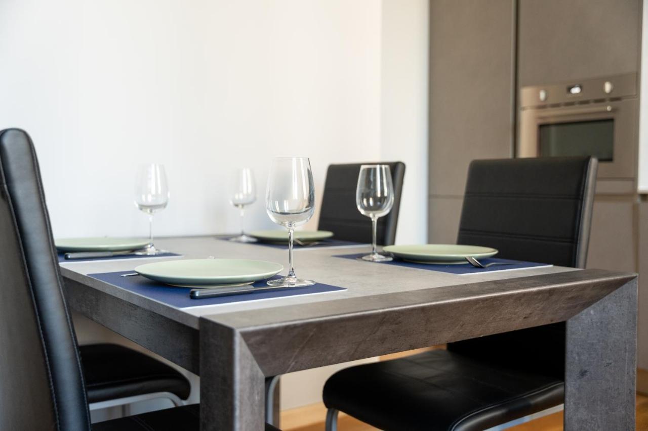 5 Min Duomo Luxury Home In Brera Design District ミラノ エクステリア 写真