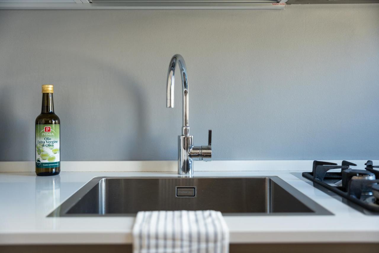 5 Min Duomo Luxury Home In Brera Design District ミラノ エクステリア 写真